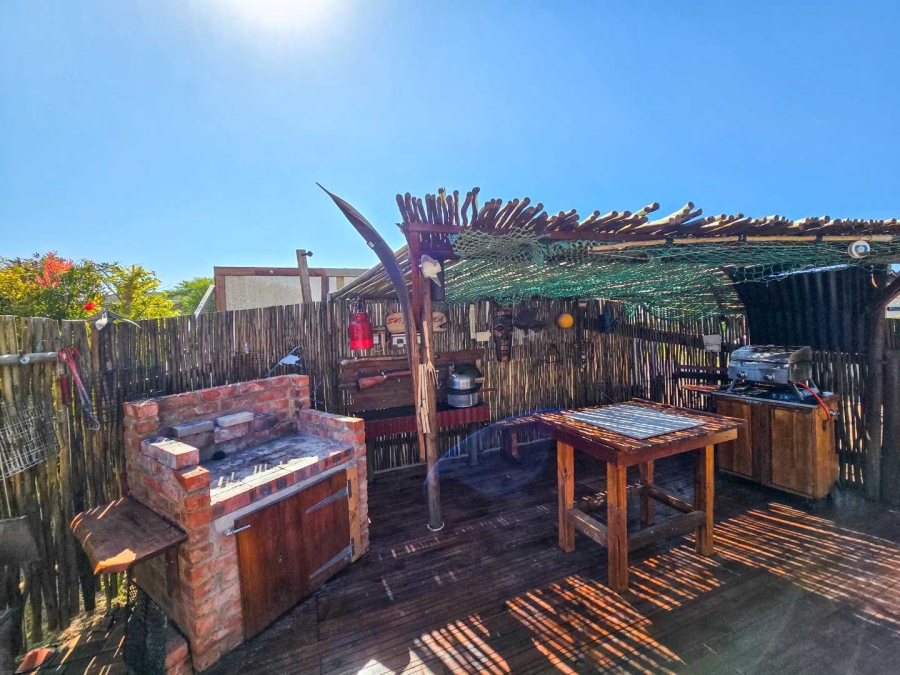 3 Bedroom Property for Sale in Stilbaai Wes Western Cape